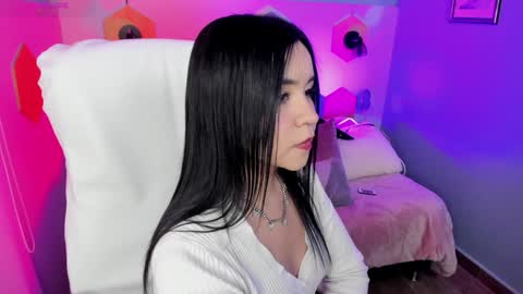 Snapshot of hanna__becker chatting on December 21, 2024, 4:30 am hanna online show from December 21, 2024, 4:30 am