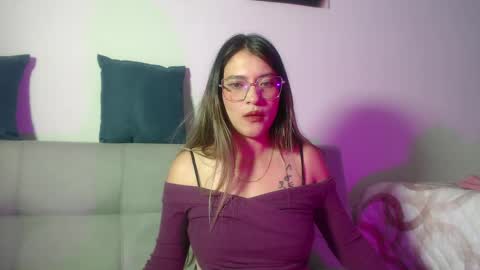 Hanna  online show from April 8, 2026, 1:38 am