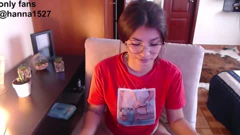 Snapshot of hanna_beily chatting on October 2, 2025, 5:09 pm hanna online show from October 2, 2025, 5:09 pm