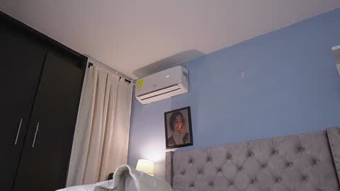 Snapshot of hanna_chris chatting on January 25, 2025, 6:34 am HANNA online show from January 25, 2025, 6:34 am