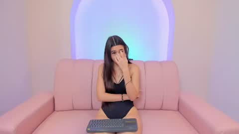 Snapshot of hanna_foxi chatting on June 28, 2026, 12:00 pm Hanna Foxi online show from June 28, 2026, 12:00 pm