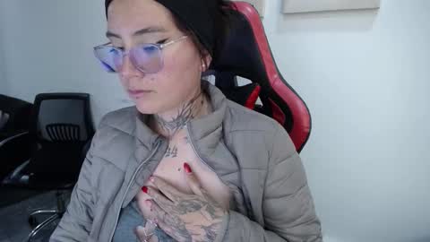 mara online show from March 10, 2026, 8:14 pm