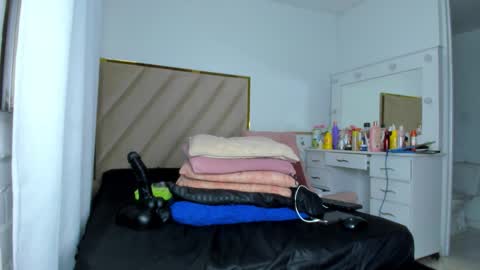 Hanna online show from September 20, 2025, 2:34 am