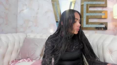 Snapshot of hanna_slut chatting on November 3, 2025, 10:05 am EVA online show from November 3, 2025, 10:05 am