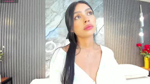 Snapshot of hanna_stell chatting on May 13, 2026, 12:02 pm Hanna S online show from May 13, 2026, 12:02 pm
