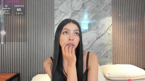 Snapshot of hanna_stell chatting on June 6, 2026, 2:44 pm Hanna S online show from June 6, 2026, 2:44 pm