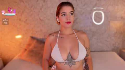 Hanna  online show from February 25, 2026, 8:07 pm