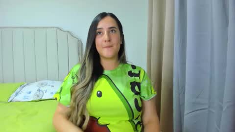 Snapshot of hannaa86 chatting on February 15, 2026, 1:02 am Hanna online show from February 15, 2026, 1:02 am