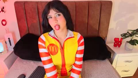 Hanna 3 online show from February 8, 2026, 2:53 pm