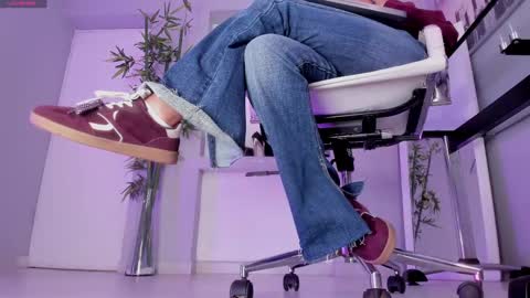 Snapshot of hannah_hcb chatting on October 7, 2025, 11:18 am HANNAH HOWELL online show from October 7, 2025, 11:18 am