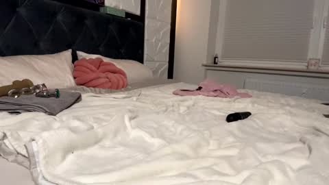 hannah_nvrst online show from January 27, 2025, 6:52 pm