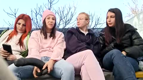 Rose online show from January 19, 2025, 9:55 am