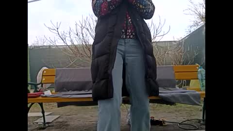 Rose online show from February 9, 2025, 6:54 am