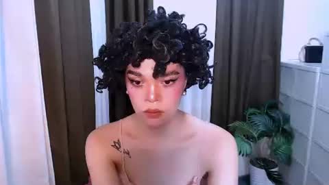 HANNAH online show from May 20, 2026, 1:01 am