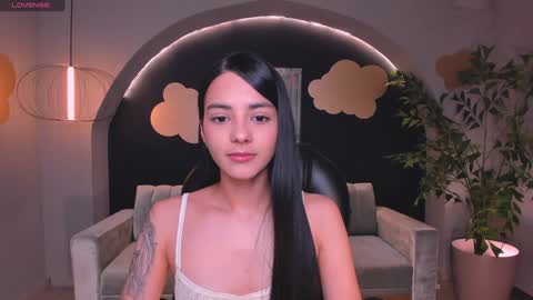 HANNAH J online show from January 11, 2025, 6:54 pm