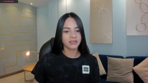 HANNAH J online show from February 4, 2025, 6:49 pm