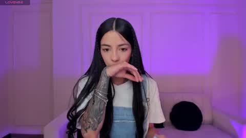 HANNAH J online show from August 6, 2026, 12:29 pm