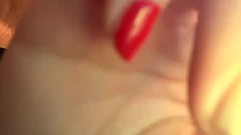 Hannah marie online show from December 12, 2024, 4:04 am