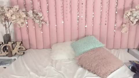 Hanna Venza online show from February 3, 2026, 6:22 am