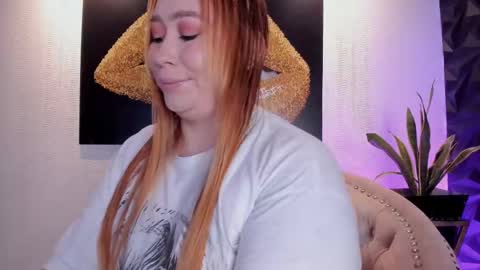 Snapshot of hannamartinn_ chatting on October 27, 2025, 4:00 pm hannamartinn_ online show from October 27, 2025, 4:00 pm