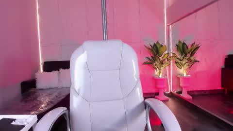 Hanna online show from February 3, 2026, 12:32 pm