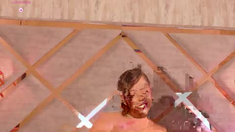 hannaprada1 online show from July 28, 2026, 4:39 pm
