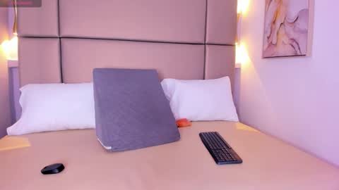 Hanna online show from October 30, 2025, 8:09 pm