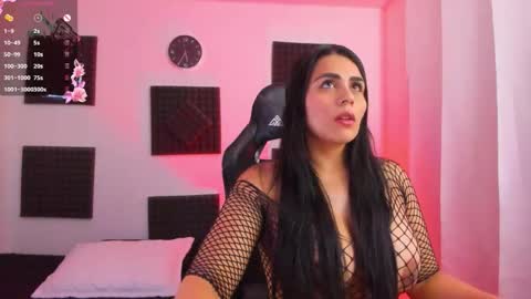 Snapshot of hannarusso chatting on October 30, 2025, 10:32 pm Hanna online show from October 30, 2025, 10:32 pm