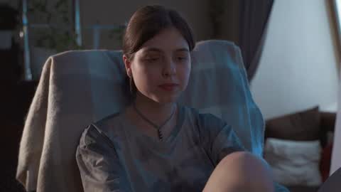 Hanna online show from April 15, 2026, 3:19 pm