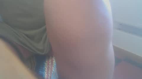 Snapshot of hannes_k chatting on September 19, 2025, 7:43 am hannes_k online show from September 19, 2025, 7:43 am