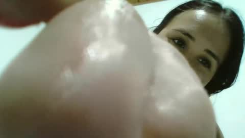 hanny online show from December 19, 2025, 2:18 am