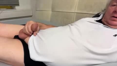 Snapshot of hans66760 chatting on January 12, 2025, 1:00 am hans66760 online show from January 12, 2025, 1:00 am