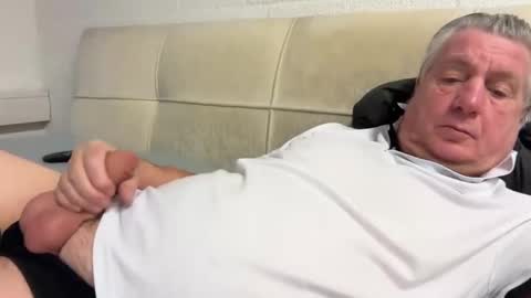 Snapshot of hans66760 chatting on January 29, 2025, 9:39 pm hans66760 online show from January 29, 2025, 9:39 pm