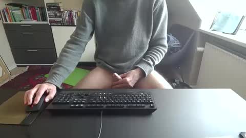 Snapshot of hanse_1 chatting on March 28, 2026, 10:48 am Hanse online show from March 28, 2026, 10:48 am