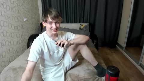 Snapshot of hansi_provincials chatting on October 17, 2025, 4:20 pm Hans online show from October 17, 2025, 4:20 pm