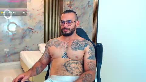 Snapshot of hanz_col chatting on February 6, 2025, 12:33 am hanz_col online show from February 6, 2025, 12:33 am