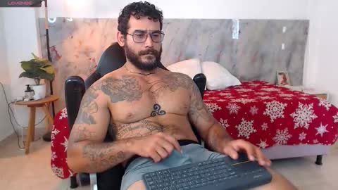 Snapshot of hanz_col chatting on February 3, 2026, 3:06 pm hanz_col online show from February 3, 2026, 3:06 pm