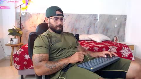 Snapshot of hanz_col chatting on February 16, 2026, 2:57 pm hanz_col online show from February 16, 2026, 2:57 pm