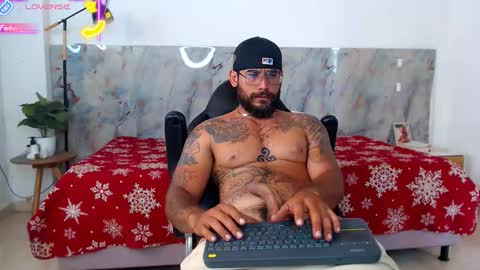 Snapshot of hanz_col chatting on February 24, 2026, 2:15 pm hanz_col online show from February 24, 2026, 2:15 pm