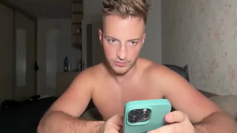 Snapshot of hanzlagerfelt chatting on November 11, 2025, 8:53 pm hanzlagerfelt online show from November 11, 2025, 8:53 pm