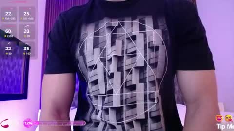 happy_hot7 online show from June 17, 2026, 12:07 pm