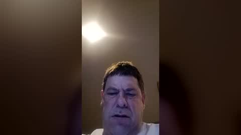 happytoshow42452 online show from July 29, 2026, 7:01 pm