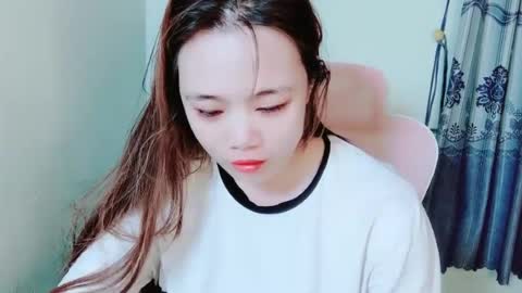 hara9922 online show from June 18, 2026, 3:27 pm