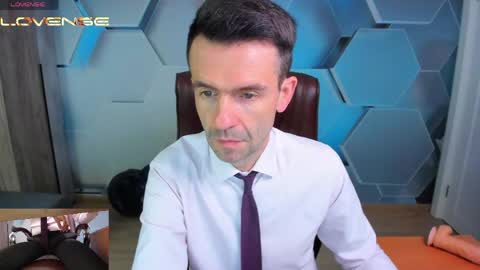 Steve online show from May 28, 2026, 11:18 am