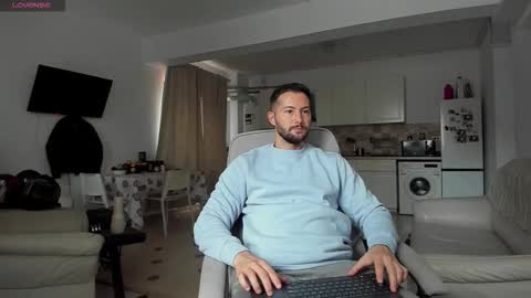 Hard Cock online show from October 4, 2025, 9:29 am