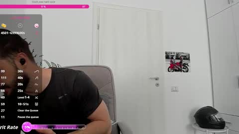 Snapshot of hard_chriss chatting on April 24, 2026, 6:27 am Hard Cock online show from April 24, 2026, 6:27 am