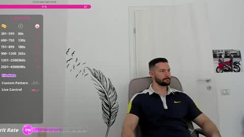 Snapshot of hard_chriss chatting on April 27, 2026, 7:39 am Hard Cock online show from April 27, 2026, 7:39 am