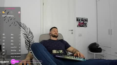 Snapshot of hard_chriss chatting on April 29, 2026, 5:41 pm Hard Cock online show from April 29, 2026, 5:41 pm