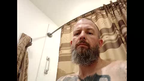 Snapshot of hard_insomnia chatting on January 31, 2025, 11:35 pm HornyHubby online show from January 31, 2025, 11:35 pm