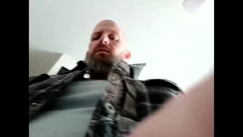 Snapshot of hard_insomnia chatting on February 14, 2025, 5:25 pm HornyHubby online show from February 14, 2025, 5:25 pm